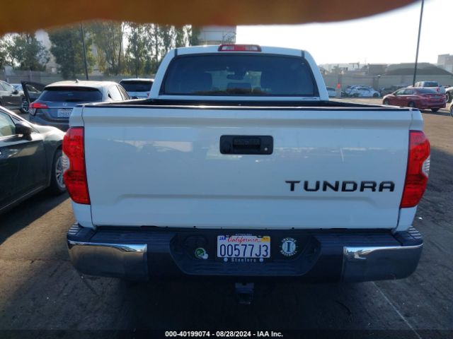 5TFEY5F18JX232561 Toyota Tundra Sr5 5.7l V8