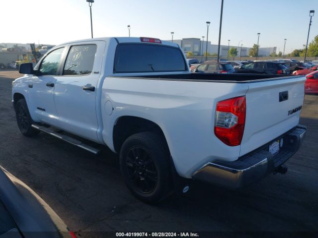 5TFEY5F18JX232561 Toyota Tundra Sr5 5.7l V8