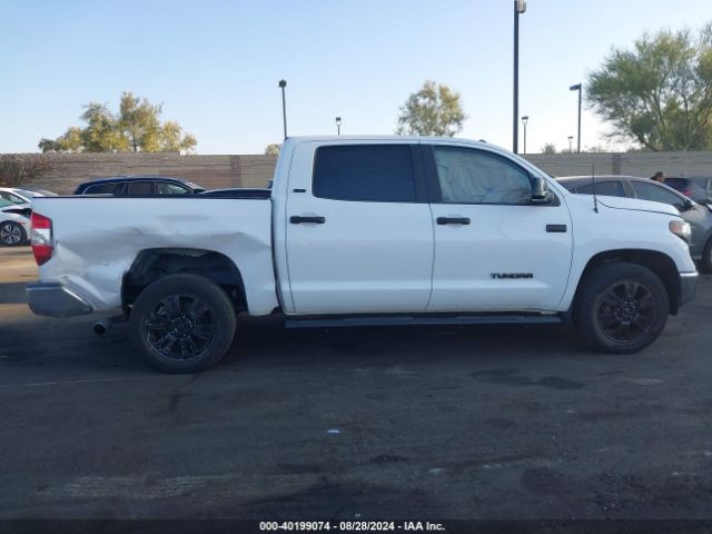 5TFEY5F18JX232561 Toyota Tundra Sr5 5.7l V8