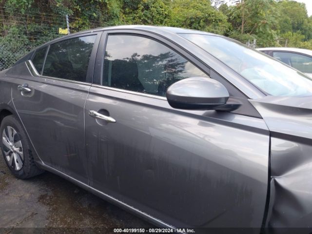 1N4BL4BV2NN307718 Nissan Altima S Fwd