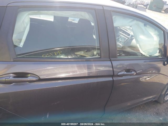 3HGGK5H4XKM703426 Honda FIT LX
