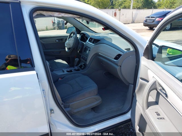 Chevrolet Traverse Ls 2016 1GNKRFED3GJ308997 Image 5
