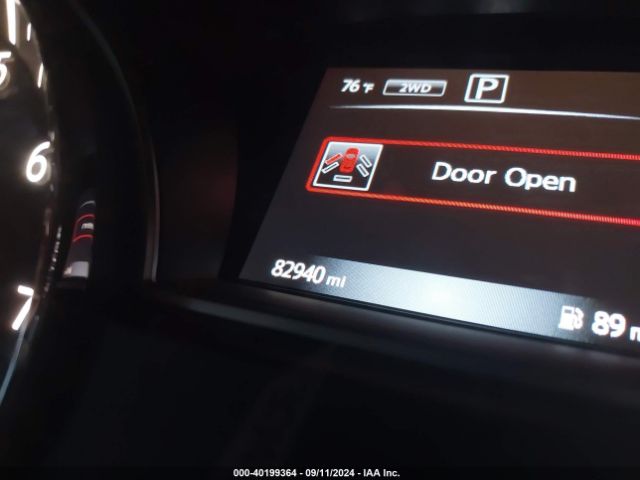 5N1DR2MM4JC658237 Nissan Pathfinder Sl