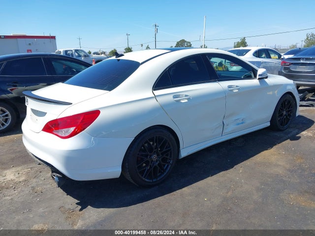 WDDSJ4EB7GN303674 Mercedes-Benz CLA 250