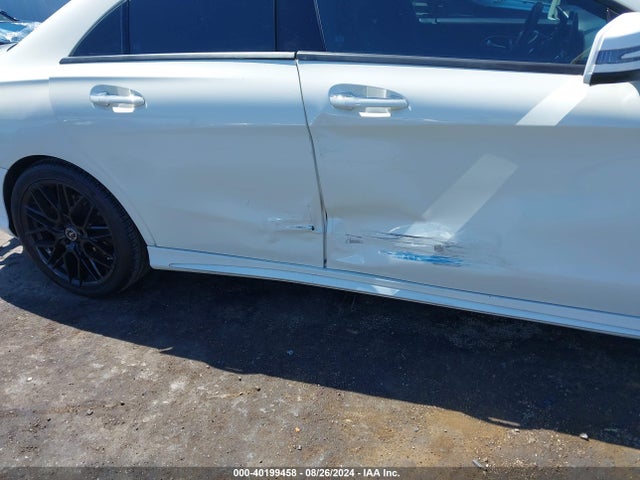 WDDSJ4EB7GN303674 Mercedes-Benz CLA 250