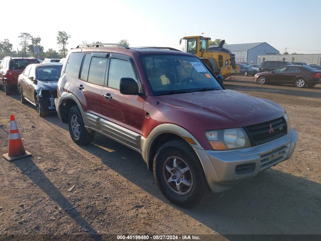 2001 MITSUBISHI MONTERO JA4MW31RX1J022527 Photo 0
