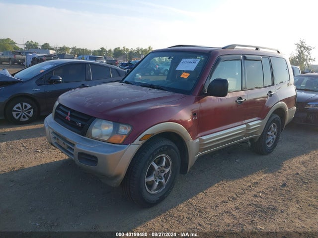 2001 MITSUBISHI MONTERO JA4MW31RX1J022527 Photo 1