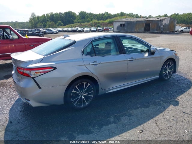 Toyota CAMRY SE 2019 4T1B11HK7KU706956 Image 4
