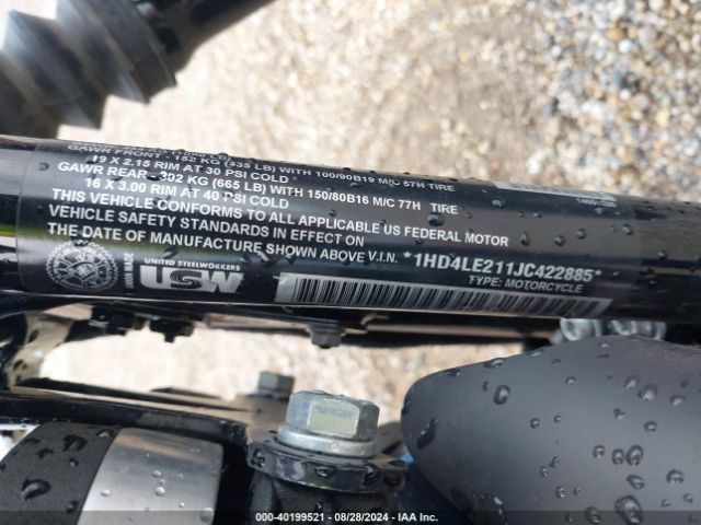 2018 HARLEY-DAVIDSON XL883 1HD4LE211JC422885 Photo 9