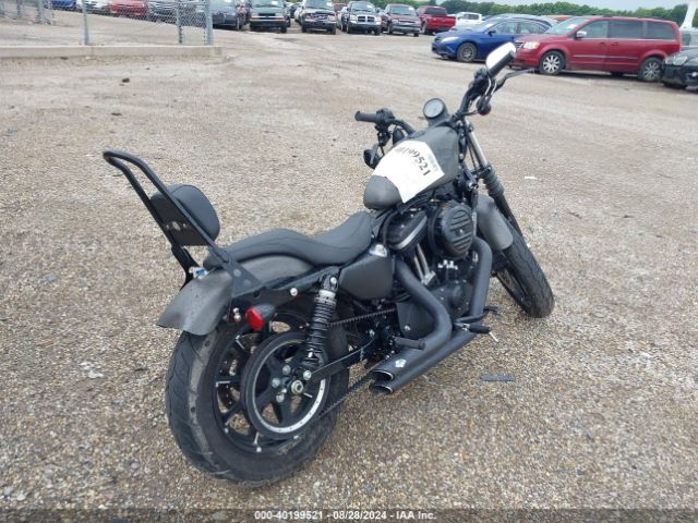 2018 HARLEY-DAVIDSON XL883 1HD4LE211JC422885 Photo 3