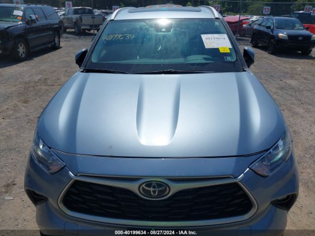 5TDGZRBH9NS213755 Toyota Highlander Xle