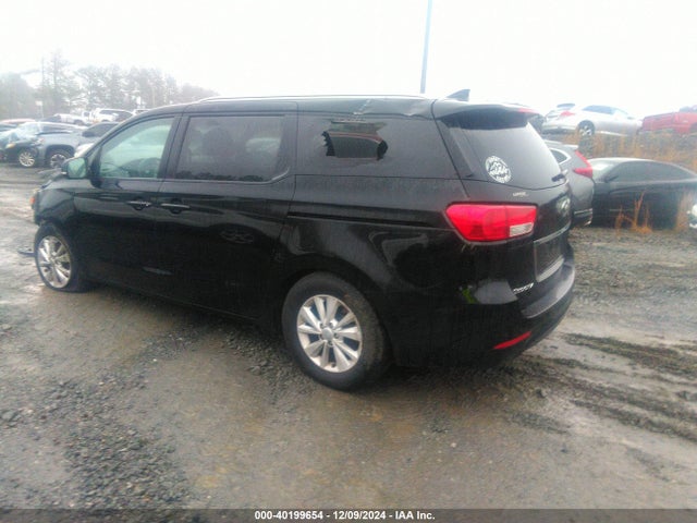 KIA SEDONA LX 2017 KNDMB5C15H6335356 Image 3