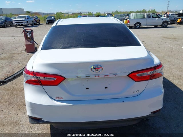 Toyota CAMRY LE 2018 4T1B11HK5JU607972 Image 16