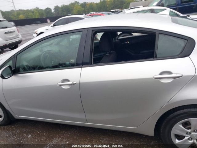 KNAFK4A64E5141708 KIA FORTE LX