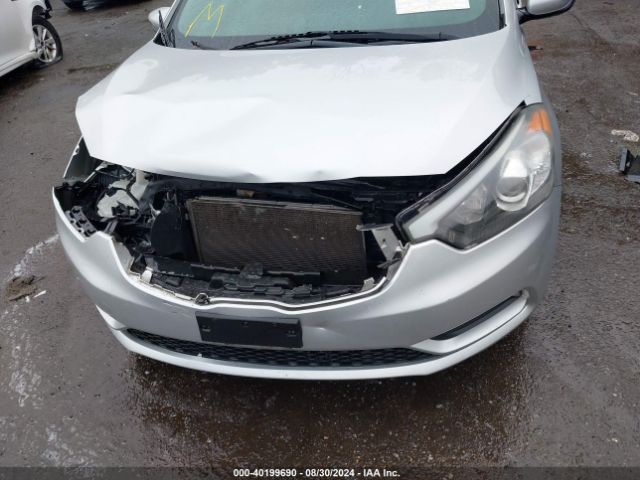 KNAFK4A64E5141708 KIA FORTE LX