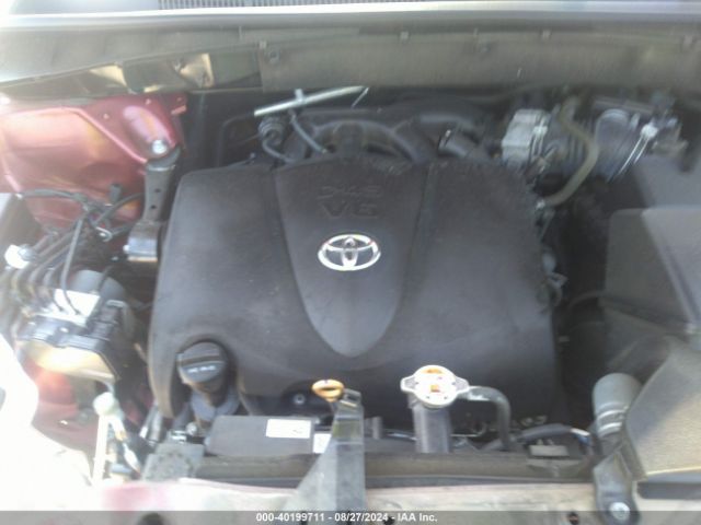 5TDJZRFH7JS859287 Toyota Highlander Se
