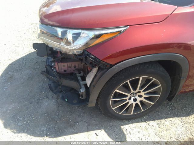 5TDJZRFH7JS859287 Toyota Highlander Se