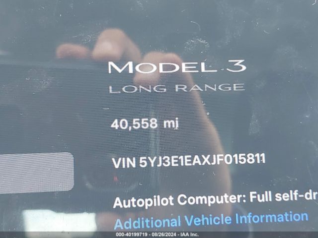 5YJ3E1EAXJF015811 Tesla MODEL 3