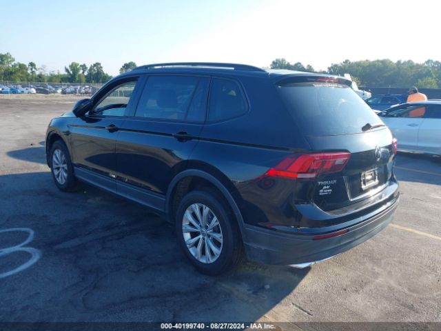 3VV1B7AX6JM022443 Volkswagen Tiguan 2.0t S