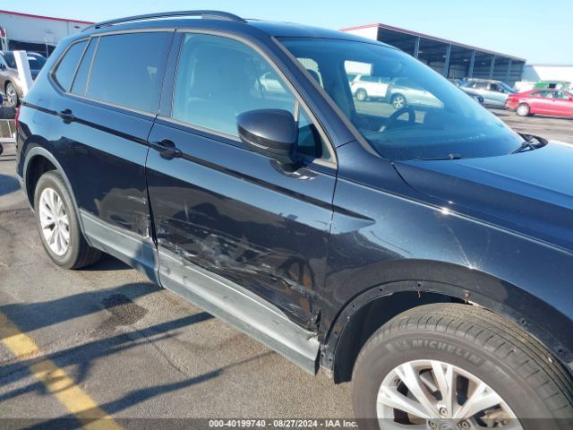 3VV1B7AX6JM022443 Volkswagen Tiguan 2.0t S