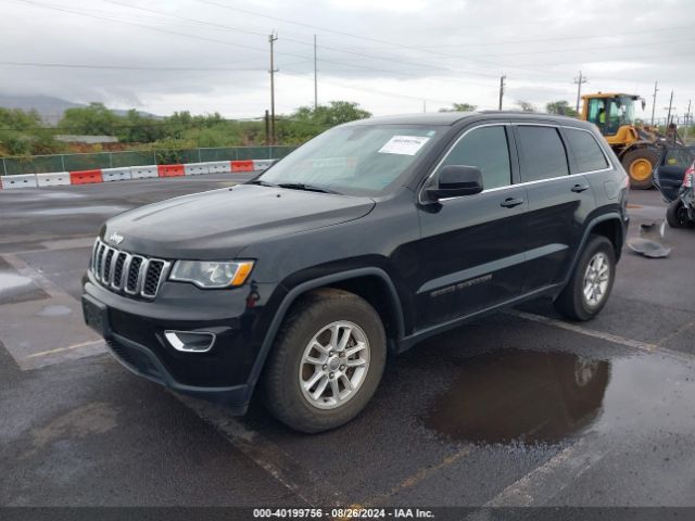 1C4RJEAG0KC555805 Jeep Grand Cherokee Laredo 4x2