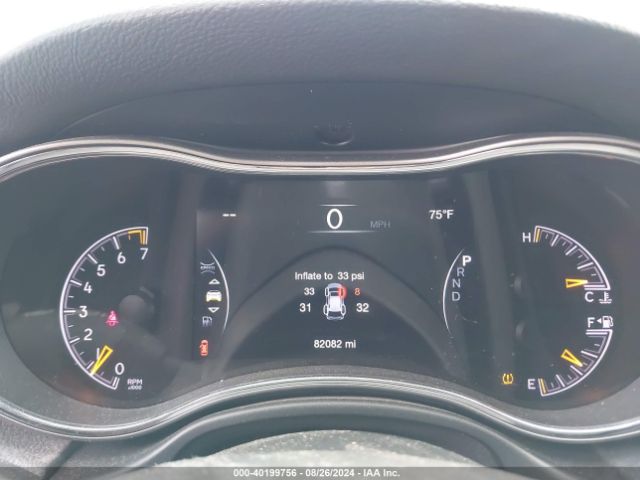 1C4RJEAG0KC555805 Jeep Grand Cherokee Laredo 4x2