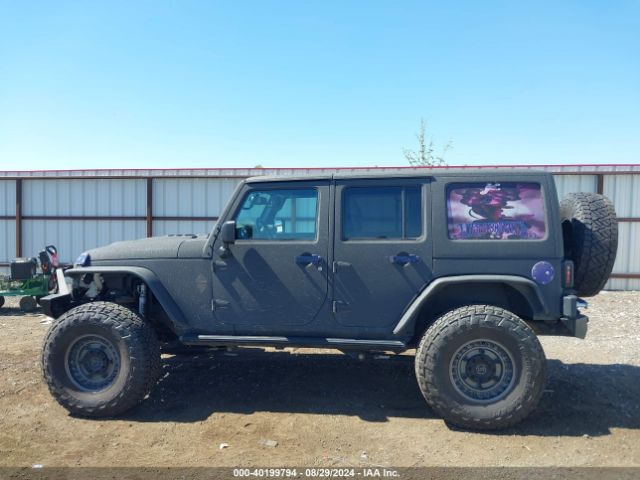 1C4BJWEG8HL521573 Jeep Wrangler Unlimited Sahara