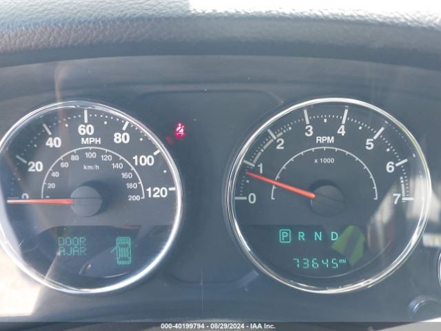 1C4BJWEG8HL521573 Jeep Wrangler Unlimited Sahara