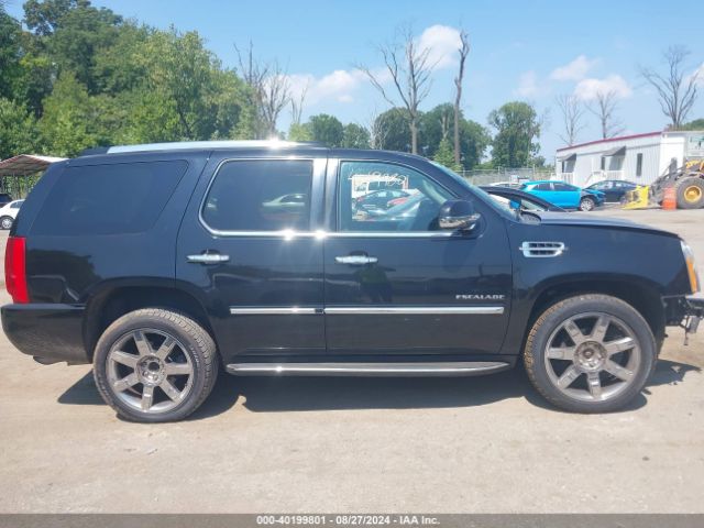 1GYS4BEF0ER182611 Cadillac Escalade Luxury