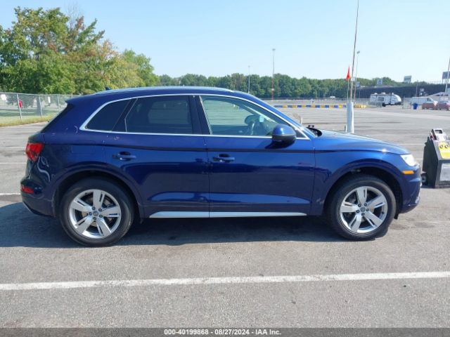WA1BNAFY8K2036422 Audi Q5 45 Premium