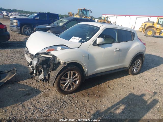 JN8AF5MR1ET455040 Nissan Juke Sl