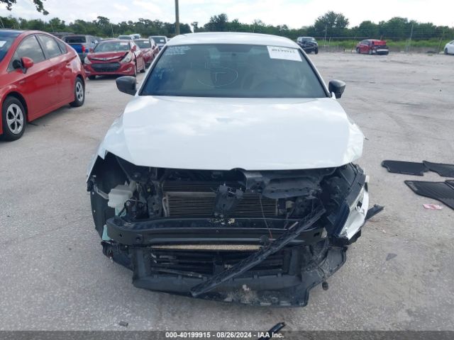 3VWD17AJ7GM241606 Volkswagen Jetta 1.8t Sport