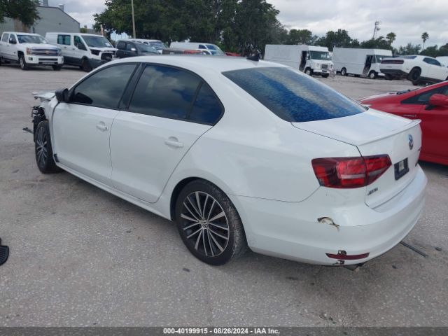 3VWD17AJ7GM241606 Volkswagen Jetta 1.8t Sport