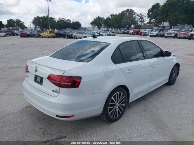 3VWD17AJ7GM241606 Volkswagen Jetta 1.8t Sport