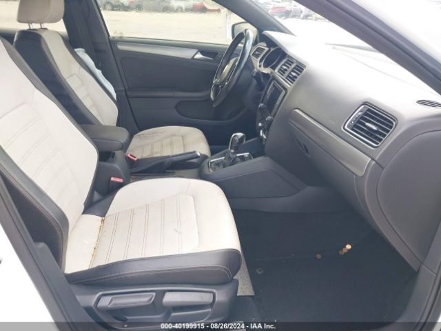 3VWD17AJ7GM241606 Volkswagen Jetta 1.8t Sport