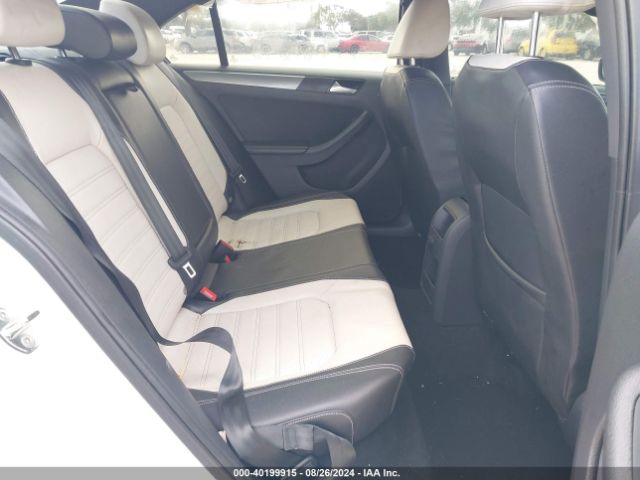 3VWD17AJ7GM241606 Volkswagen Jetta 1.8t Sport