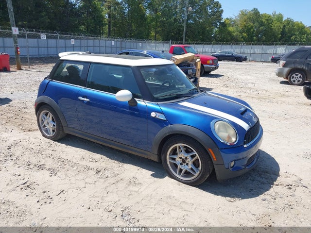 2008 MINI COOPER S WMWMF73588TT91079 Photo 0