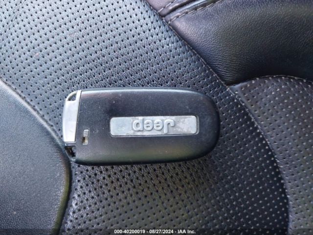 1C4PJLDB2KD427801 Jeep Cherokee Limited Fwd