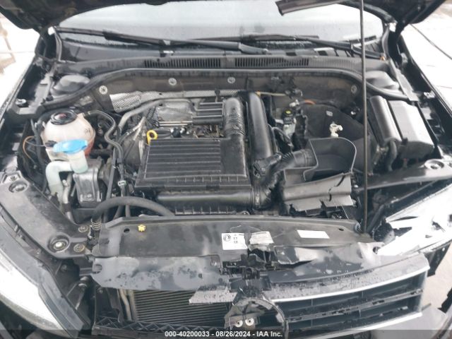 3VW2B7AJ7JM214174 Volkswagen Jetta 1.4t S