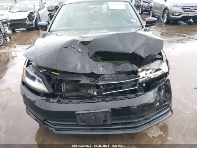3VW2B7AJ7JM214174 Volkswagen Jetta 1.4t S