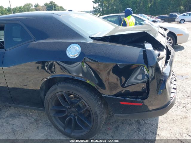 2C3CDZBT7HH635872 Dodge Challenger R/t