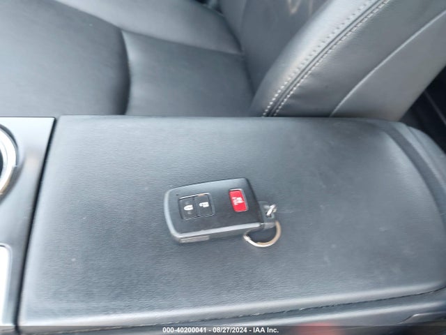 Toyota Prius V Four 2017 JTDZN3EU7HJ074284 Image 11