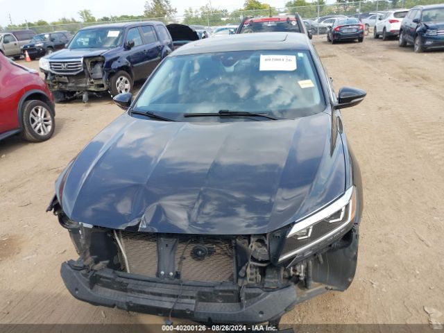 1VWSA7A33MC000096 Volkswagen Passat 2.0t Se