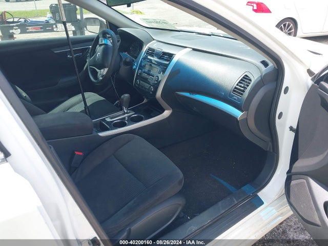 Nissan Altima 2.5 S 2014 1N4AL3AP3EN218426 Image 5