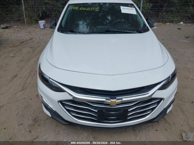 1G1ZB5STXNF167663 Chevrolet Malibu Fwd Ls