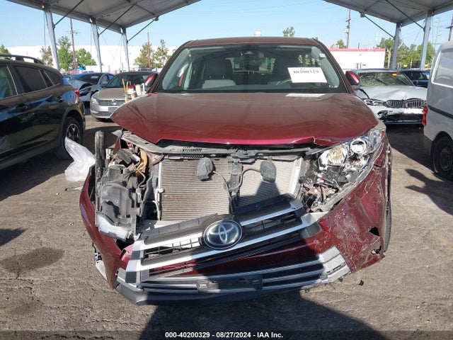 Toyota Highlander Le 2018 5TDZZRFH1JS288379 Image 12