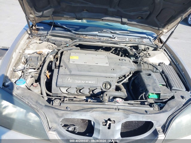 40200337 :رقم المزاد ، 19UYA42413A008969 vin ، 2003 Acura Cl 3.2 مزاد بيع