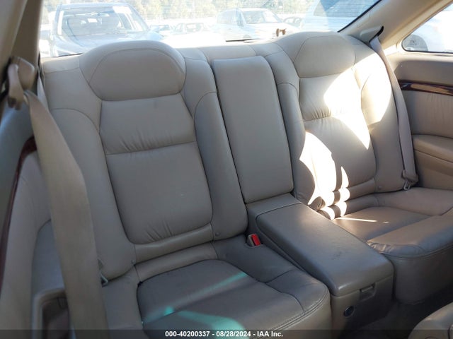 40200337 :رقم المزاد ، 19UYA42413A008969 vin ، 2003 Acura Cl 3.2 مزاد بيع