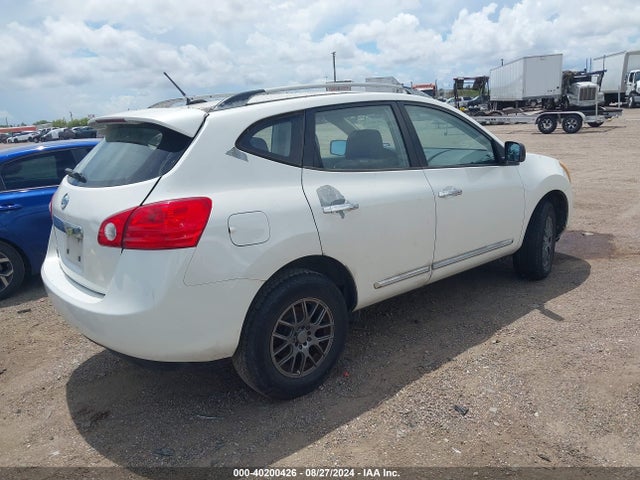 Nissan Rogue Select S 2014 JN8AS5MT9EW605983 Image 4