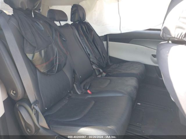 KNDNB4H30N6157568 KIA Carnival Mpv Lx Seat Package